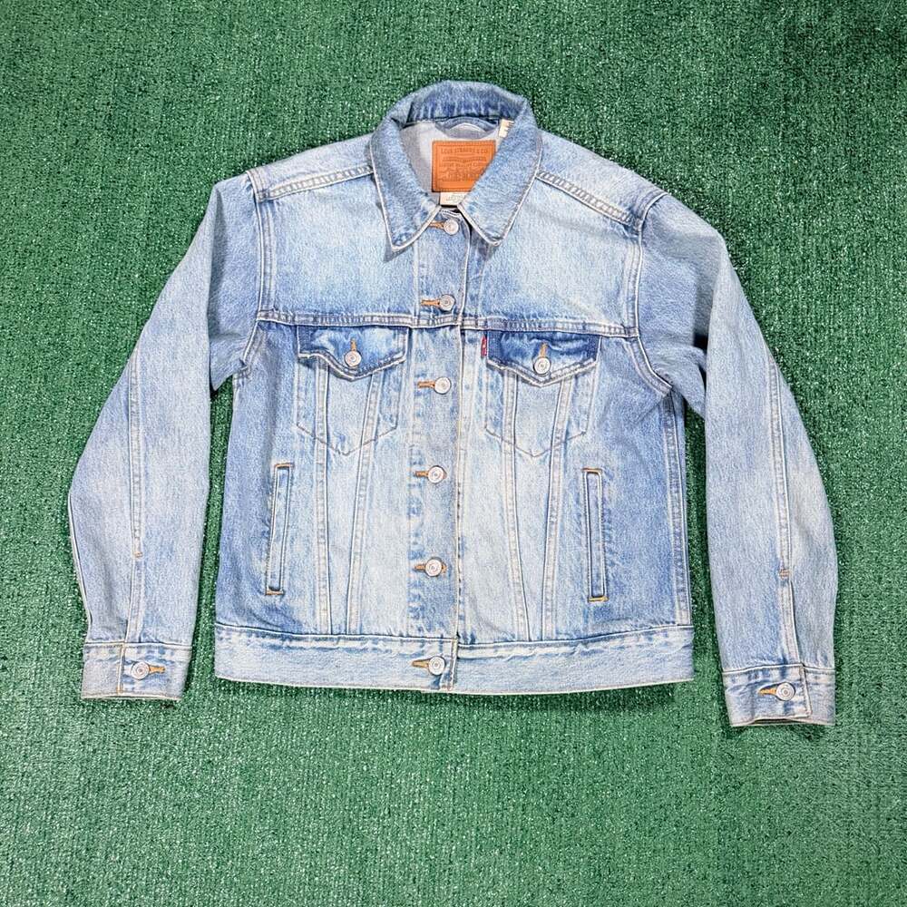 Mens Levi's Trucker Jacket Size Small Light Wash Denim